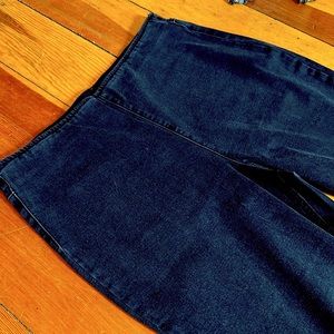 Knox Rose Jean Bellbottoms 🖤